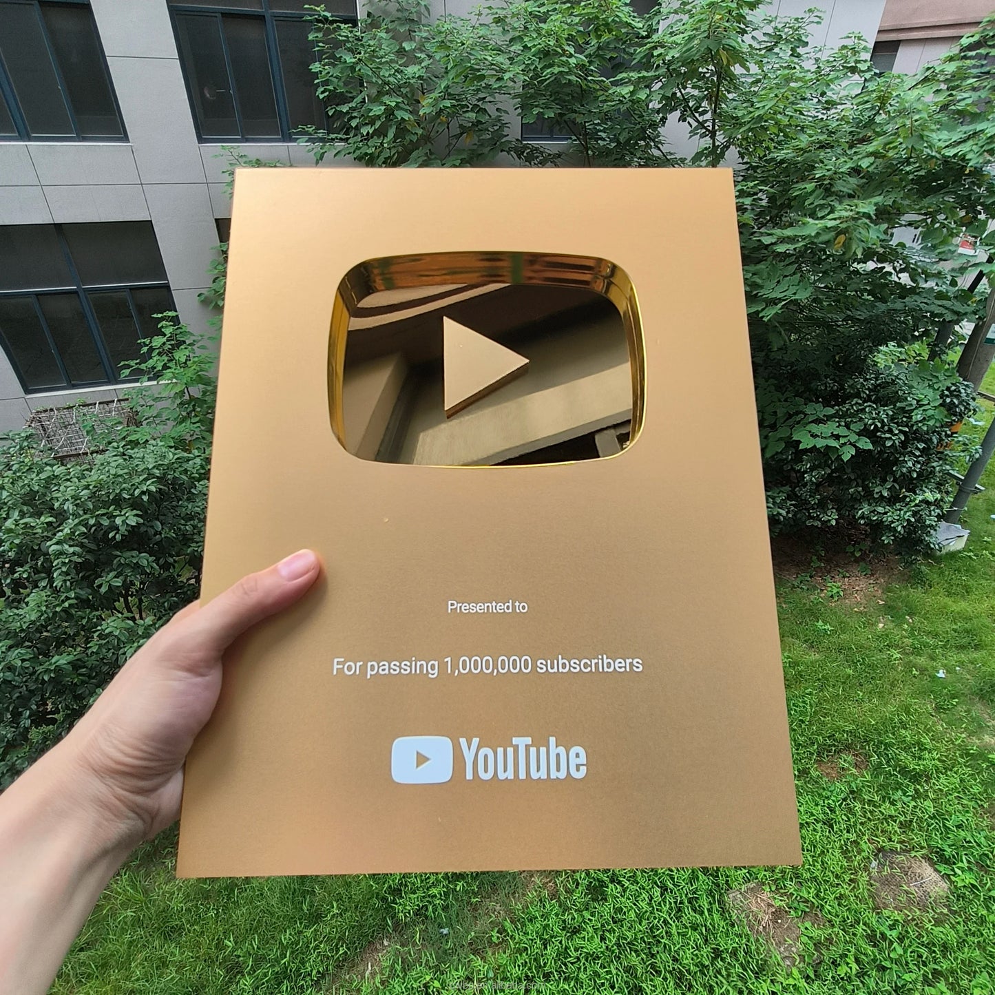 Gold customized name YouTube play button award plaque,custom YouTube award