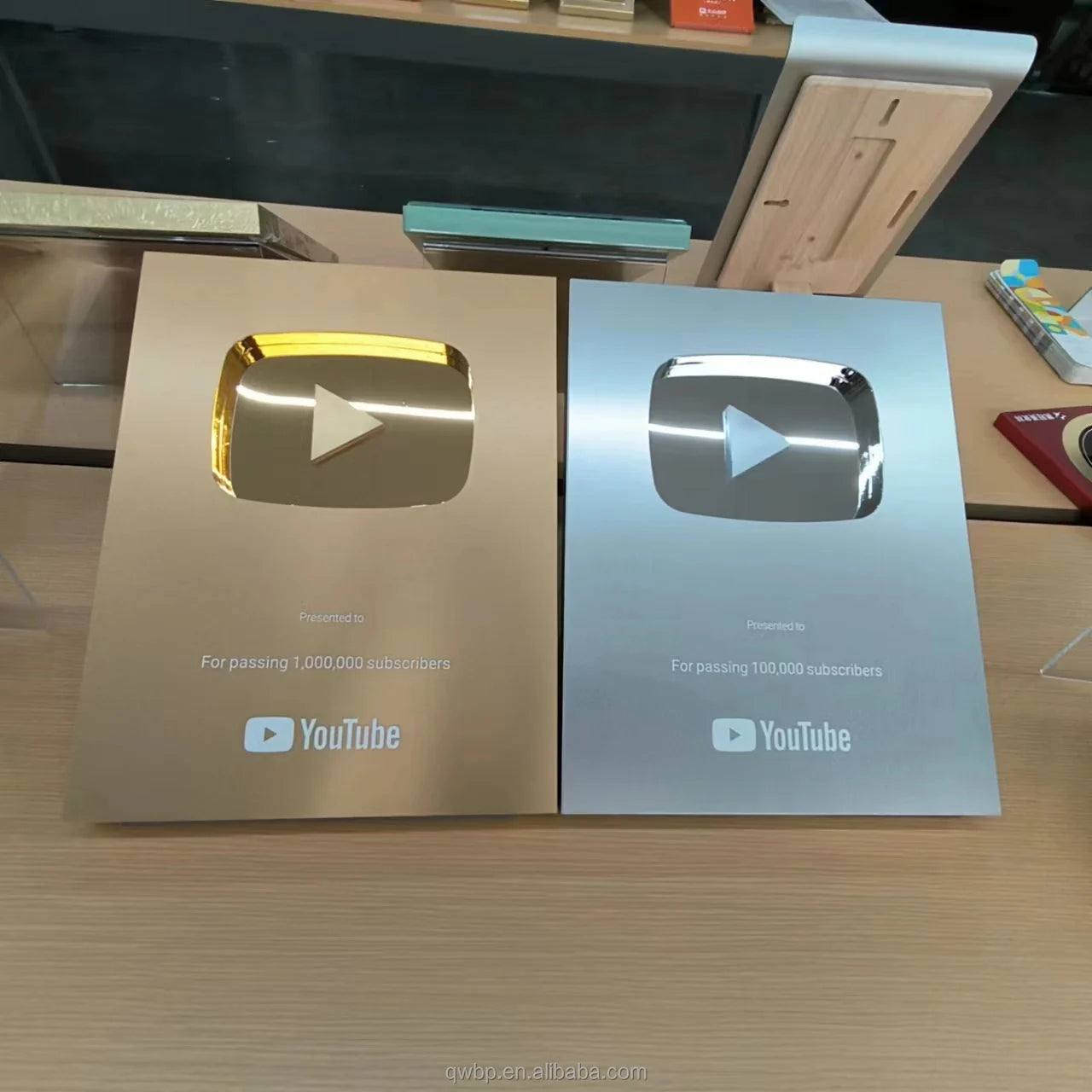 Gold customized name YouTube play button award plaque,custom YouTube award